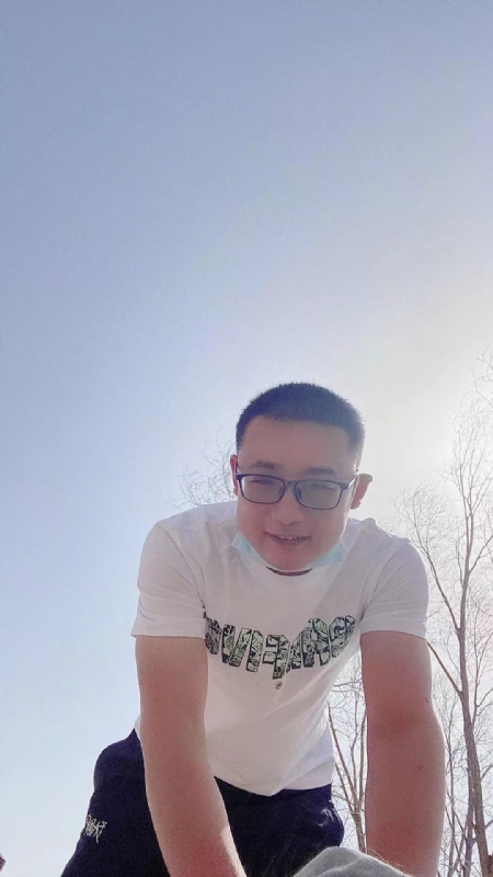 何东的第一张照片--残疾人相亲网