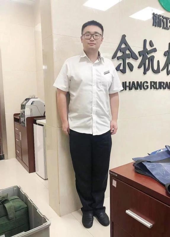 君临天下的第二张照片--残疾人相亲网