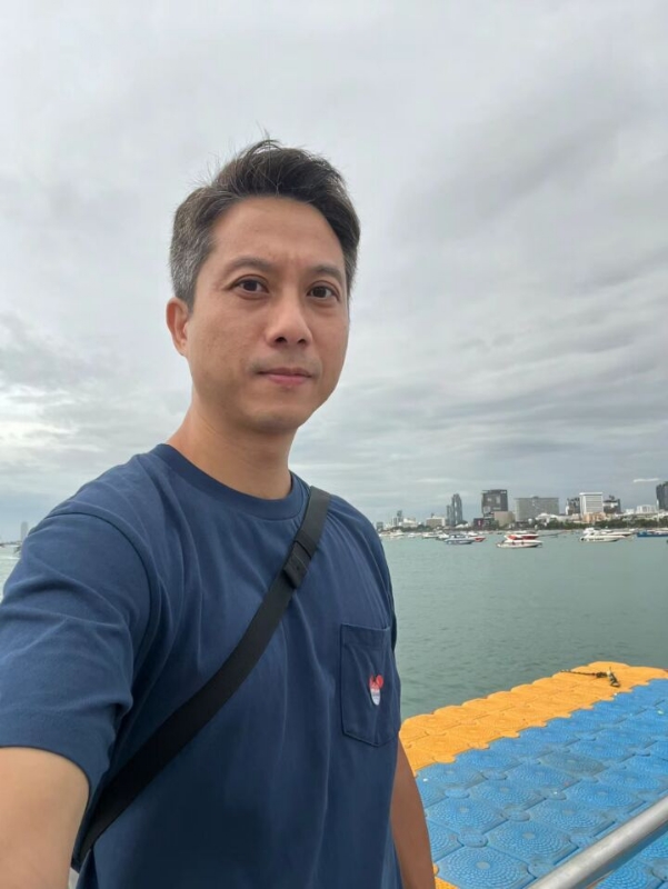 戍边的第一张照片--残疾人相亲网