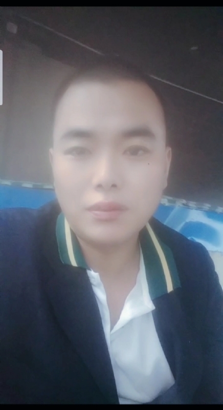 阳光男孩的第一张照片--残疾人相亲网