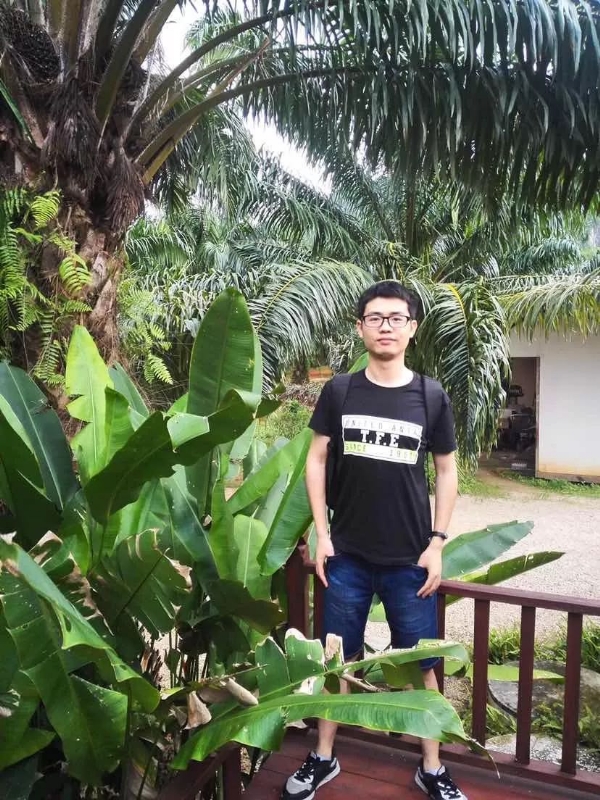 不走心的第一张照片--残疾人相亲网