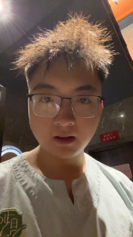 成熟稳重的男士的第一张照片--残疾人相亲网