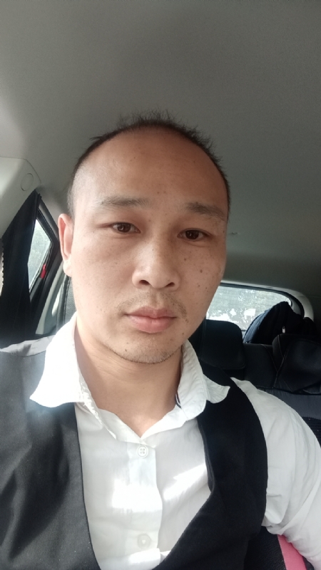 回首往事依旧的第二张照片--残疾人相亲网
