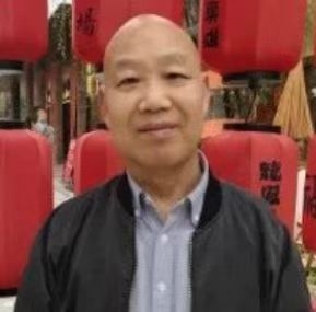 教师作家诗人的第一张照片--残疾人相亲网