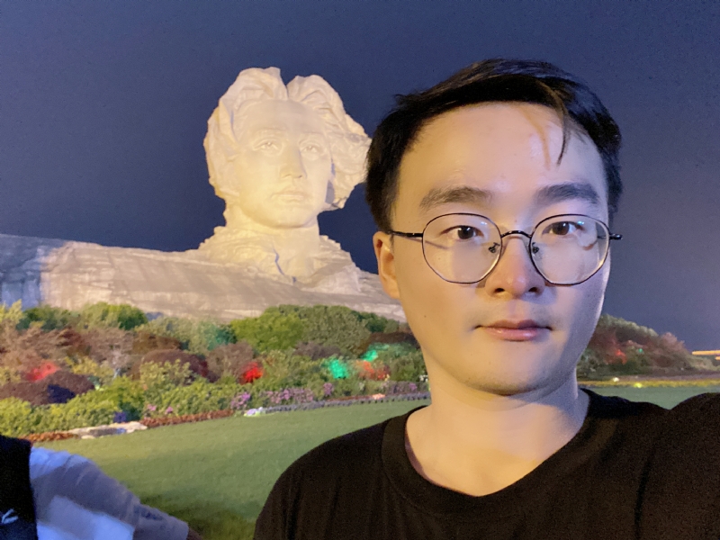 驻足的第一张照片--残疾人相亲网