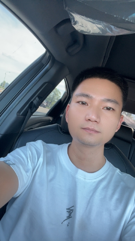 小江的第一张照片--残疾人相亲网
