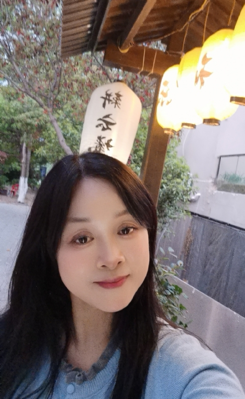 伊伊的第一张照片--残疾人相亲网
