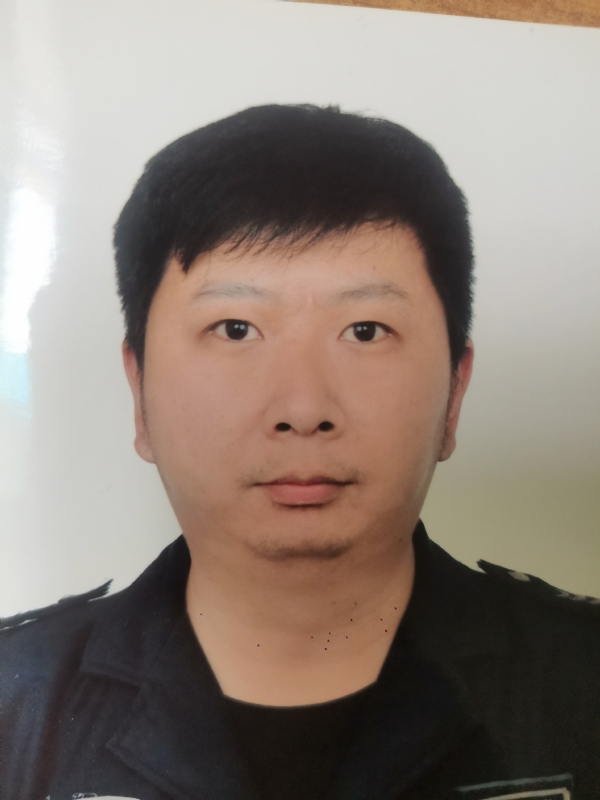 吕嘉的第一张照片--残疾人相亲网