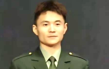 两年又三年的第一张照片--残疾人相亲网