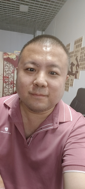 漫步星辰的第一张照片--残疾人相亲网