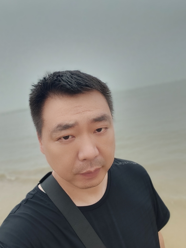听风的蚕的第一张照片--残疾人相亲网