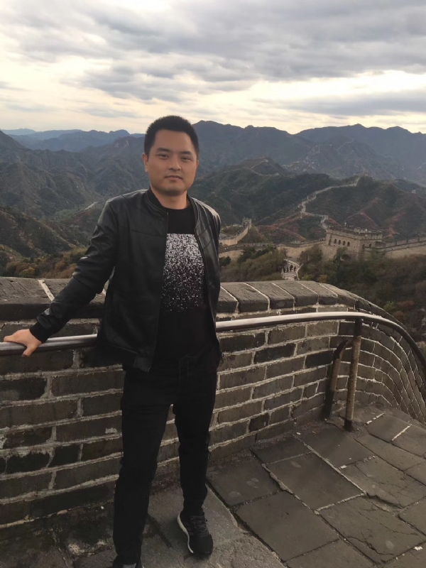 海阔天空的第一张照片--残疾人相亲网
