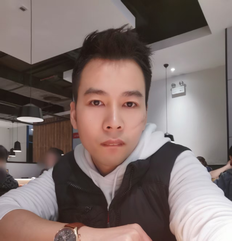 思明的第一张照片--残疾人相亲网