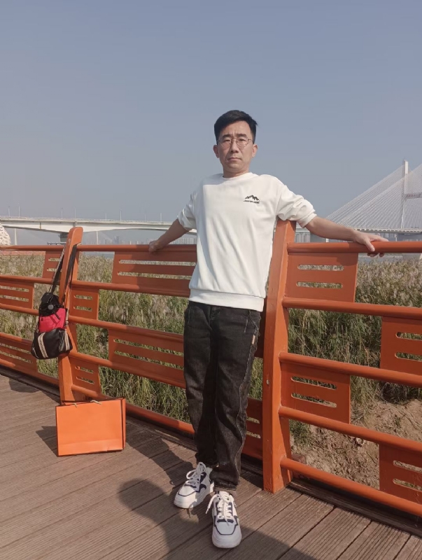 黑白的第一张照片--残疾人相亲网