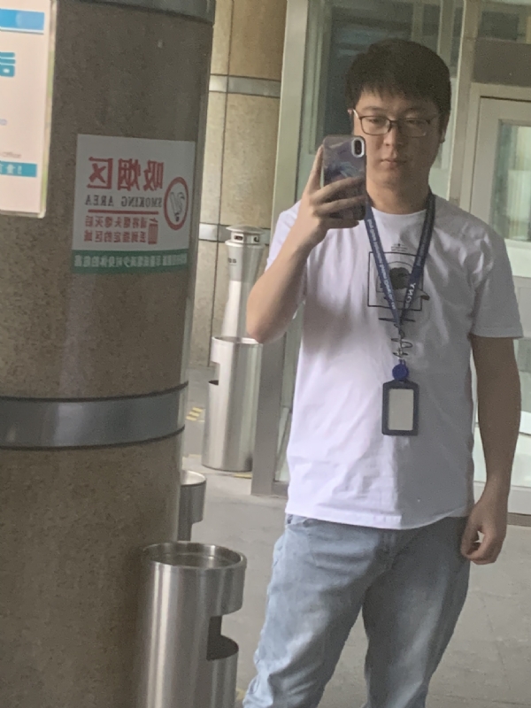 潜伏的第一张照片--残疾人相亲网