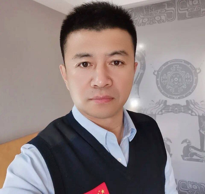 生在红旗下的第一张照片--残疾人相亲网