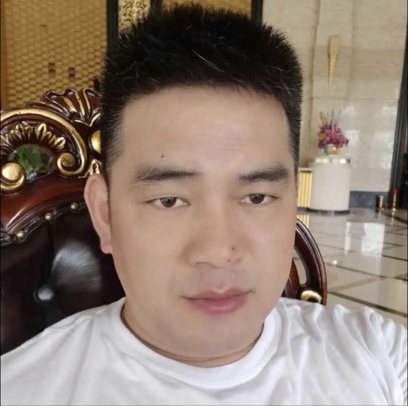 随风的第一张照片--残疾人相亲网