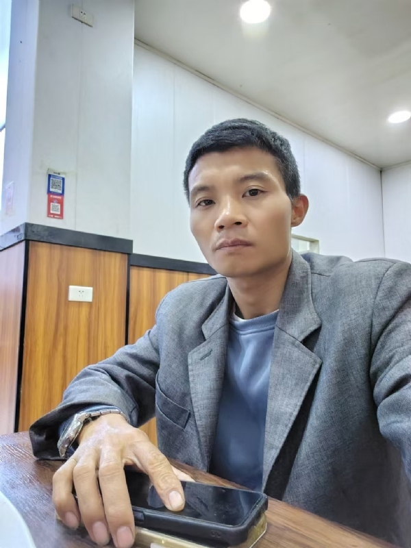 运满乾坤的第一张照片--残疾人相亲网