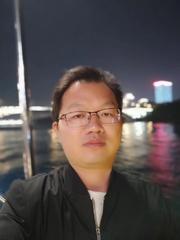 祝你平安的第一张照片--残疾人相亲网
