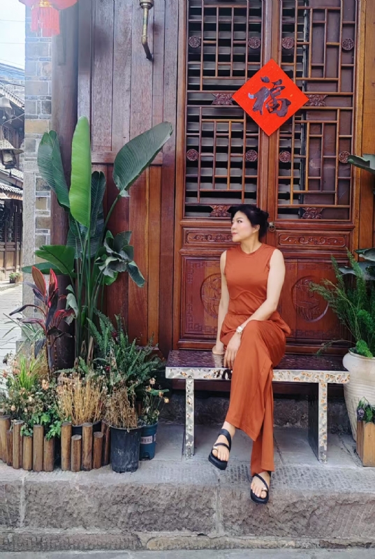 宛霞的第一张照片--残疾人相亲网