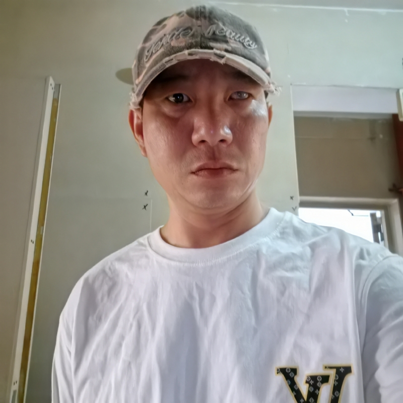 小心做人的第一张照片--残疾人相亲网