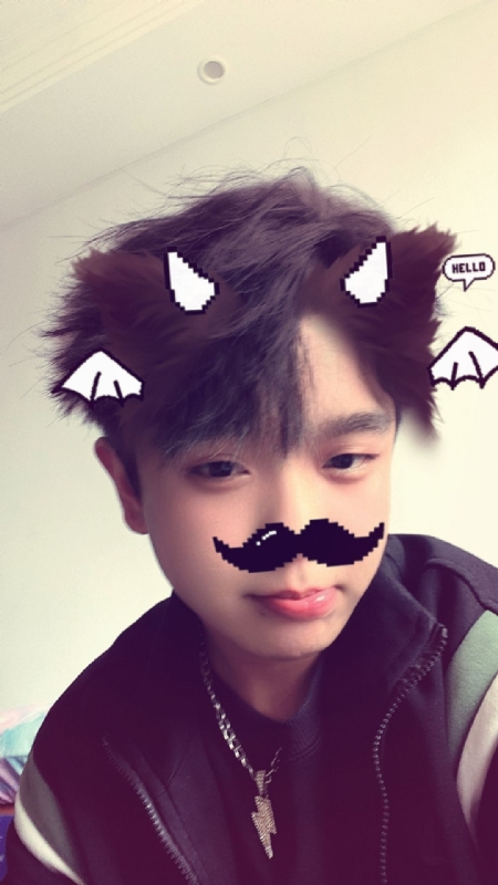 張翰的第一张照片--残疾人相亲网