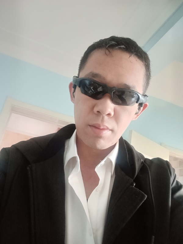 血公爵的第一张照片--残疾人相亲网