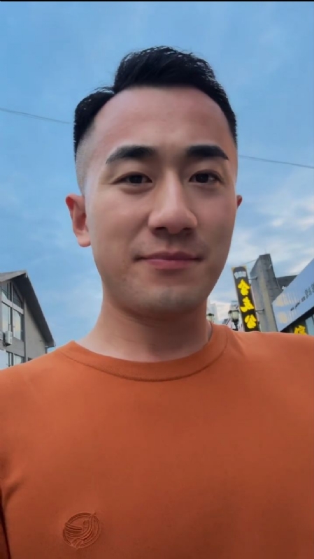 往事随风的第二张照片--残疾人相亲网